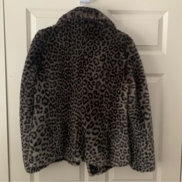 Calvin Klein Leopard Faux Fur Jacket - Picture 3 of 8